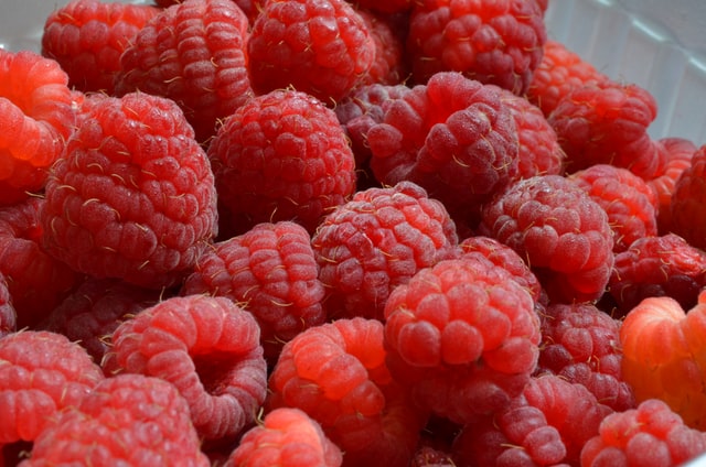 Fresh Raspberry punnet - £ 3.40  per each